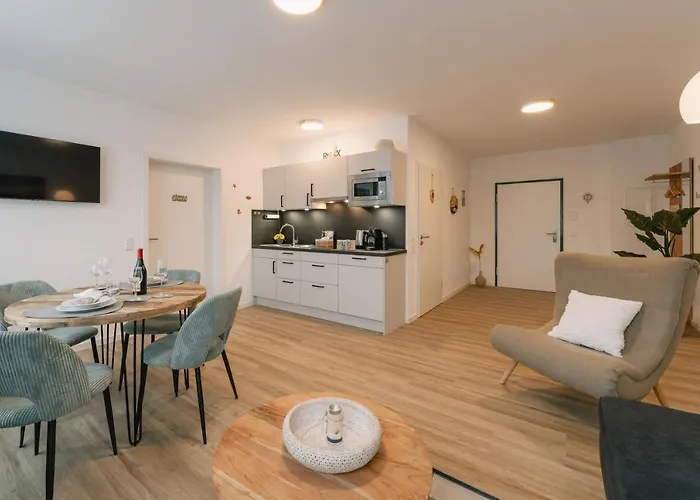 Lejlighed 2-zimmer Themen-apartment Im Zentrum, Naehe Oper *